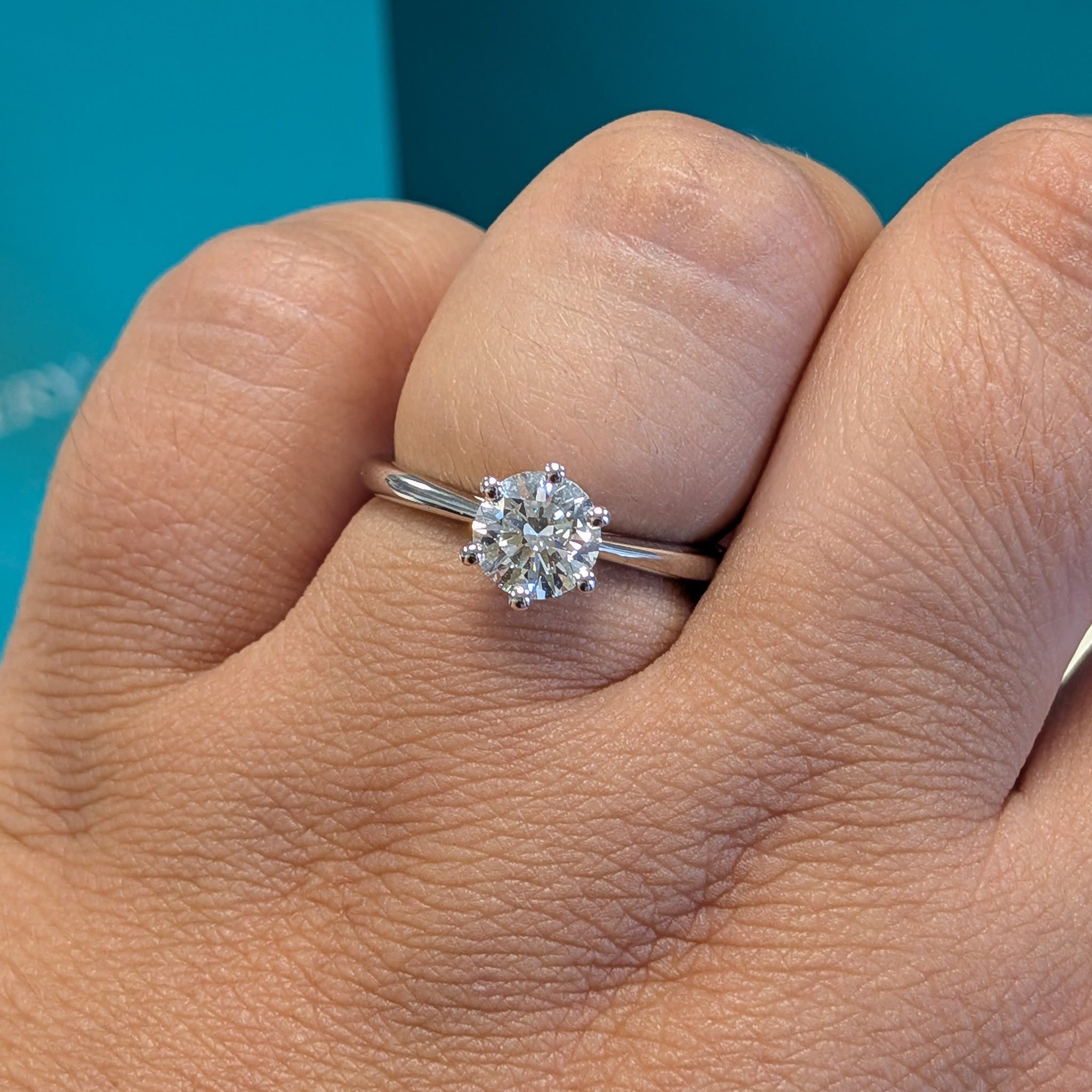 Brilliant Diamond Solitaire Engagement Ring in Platinum, 0.90ct