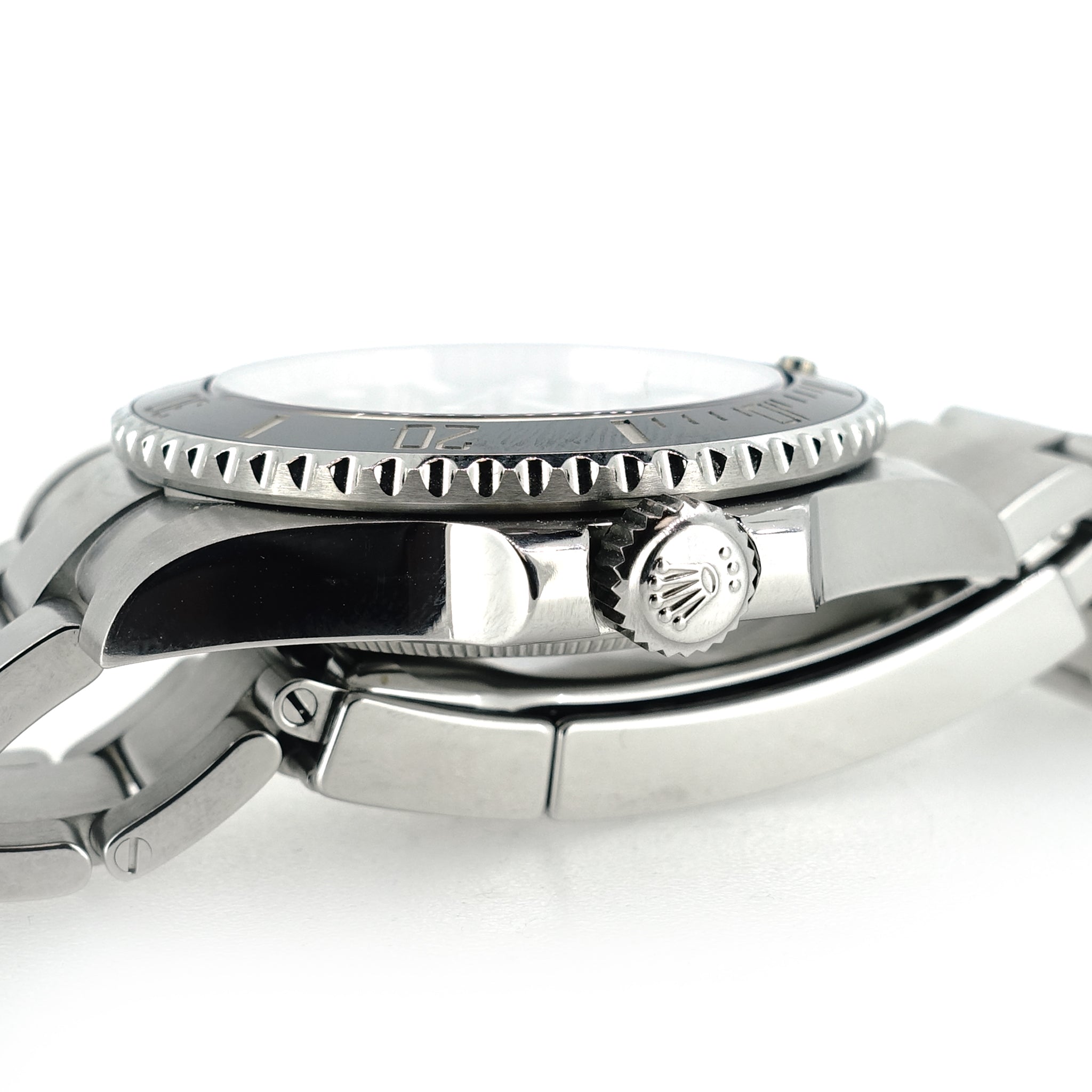 Rolex Oyster Perpetual Submariner. 114060. 2013.