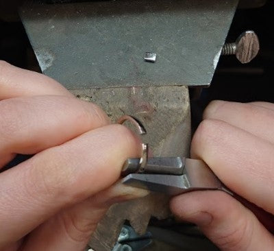 How we... resize a ring – PA Jewellery