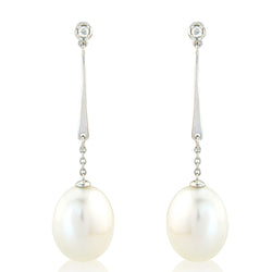 Pearl and diamond drop earrings in 9ct white gold 0.02ct.