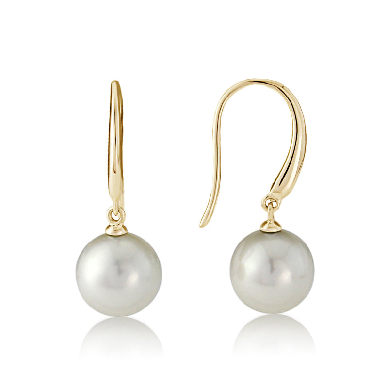 Freshwater pearl drop earrings in 9ct yellow gold.