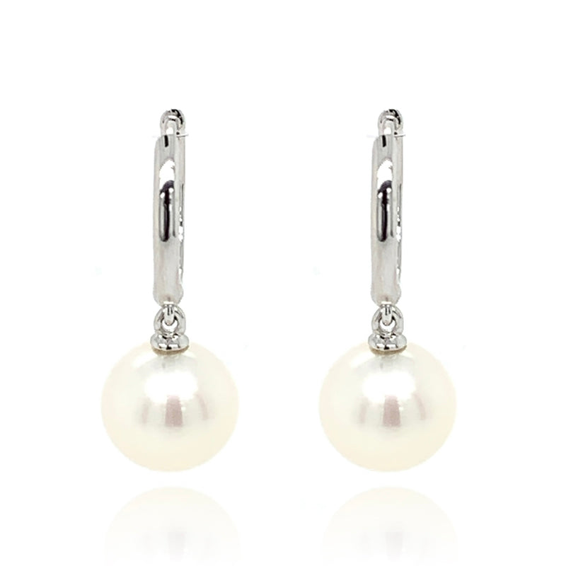 Pearl hoop earrings in 9ct white gold.