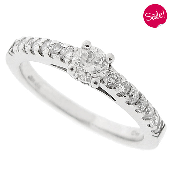 Diamond ring with diamond set shoulders in 18ct white gold, 0.50ct
