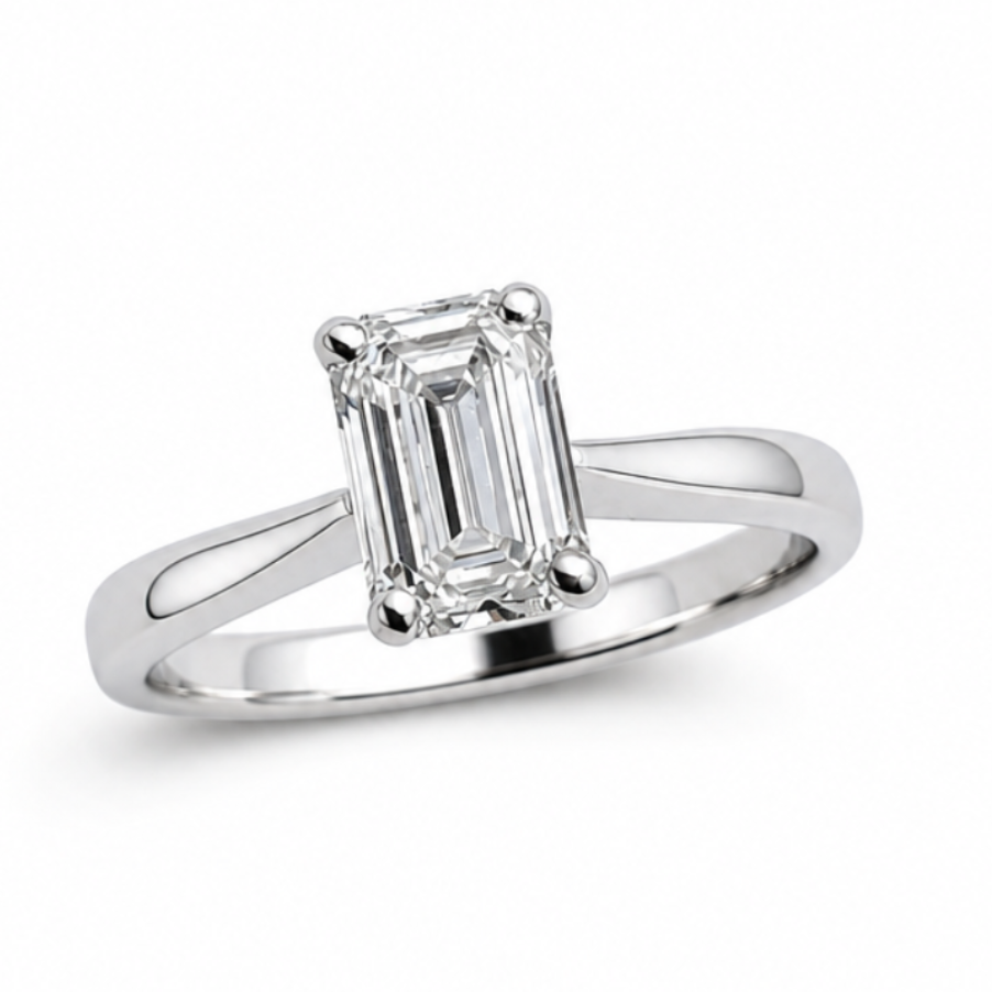Emerald cut diamond solitaire ring in platinum, 0.93ct