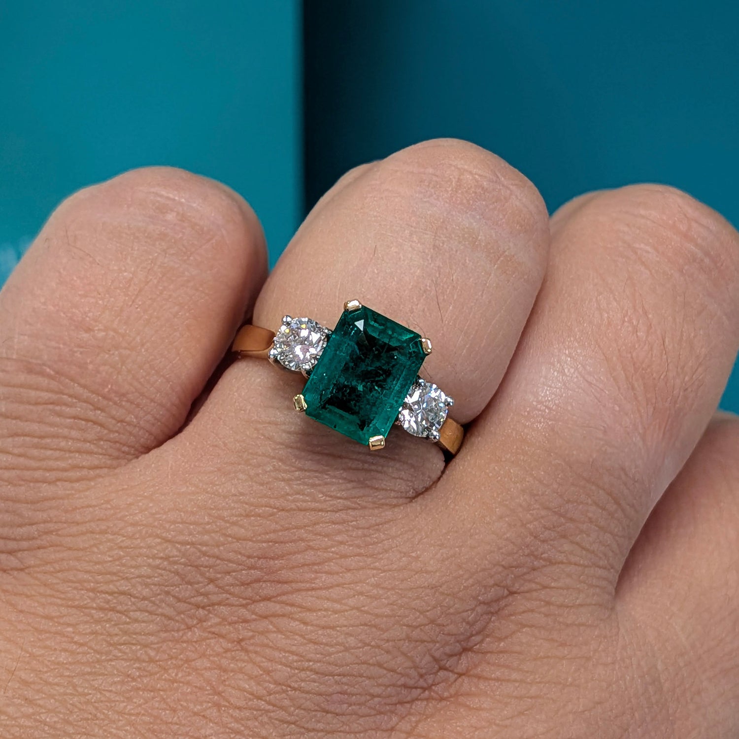 Emerald &amp; Diamond Three Stone Ring in 18ct Yellow Gold, 2.86ct