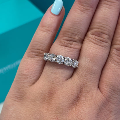 Diamond five stone ring in 18ct white gold, 2.61ct