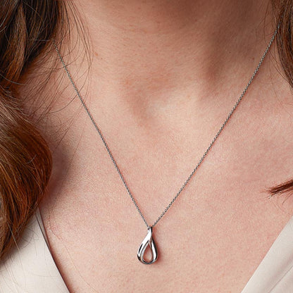 Kit Heath Serenity Loop Dainty Necklace in Silver
