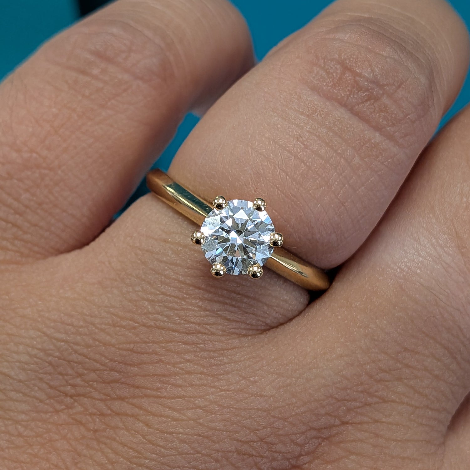 Laboratory Grown Diamond Solitaire Ring in 18ct Yellow Gold, 1.00ct