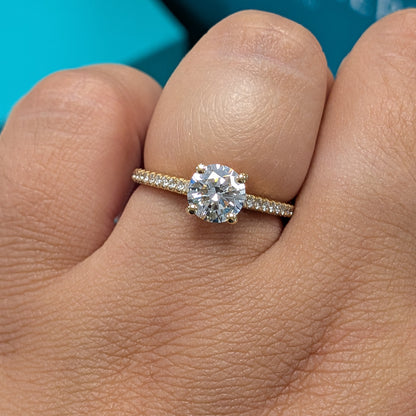 Laboratory Grown Diamond Engagement Ring with Diamond Set Shoulders in 18ct Yellow Gold, 1.15ct