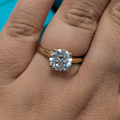 Laboratory Grown Diamond Solitaire Engagement Ring in 9ct Yellow Gold, 2.05ct