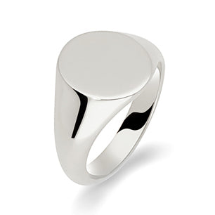 Small oval signet ring in argentium silver