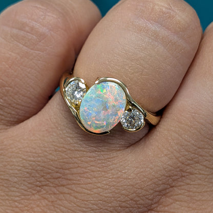 Opal &amp; Diamond Three Stone Ring in 18ct Yellow Gold, 1.82ct