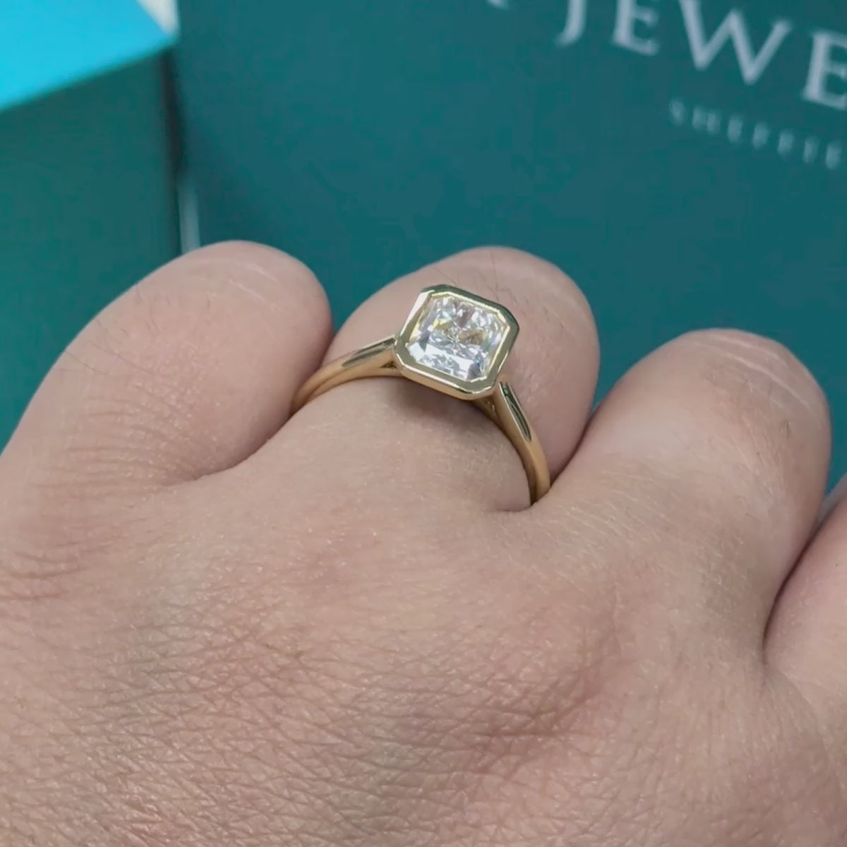 Laboratory Grown Radiant Cut Diamond Solitaire Engagement Ring in 18ct Yellow Gold, 1.50ct