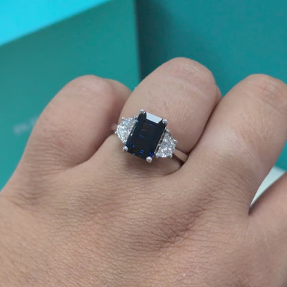 Blue Sapphire &amp; Diamond Three Stone Engagement Ring in Platinum, 3.52ct