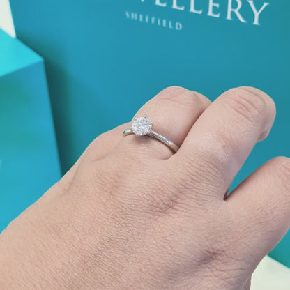 Brilliant Diamond Solitaire Engagement Ring in Platinum, 0.90ct