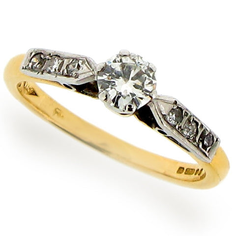 Ring - Diamond solitaire ring with shoulder detail in 18ct gold, 0.30ct  - PA Jewellery