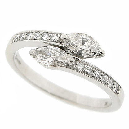 Marquise and brilliant cut diamond ring in platinum, 0.61ct total