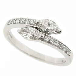 Marquise and brilliant cut diamond ring in platinum, 0.61ct total.
