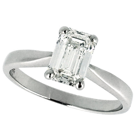 Emerald cut diamond solitaire ring in platinum, 0.93ct