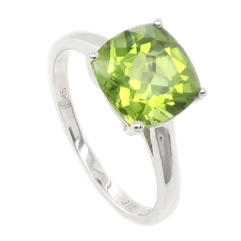 Peridot solitaire ring in 9ct white gold