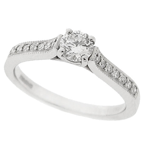 Diamond ring with diamond set shoulders in platinum, 0.40ct