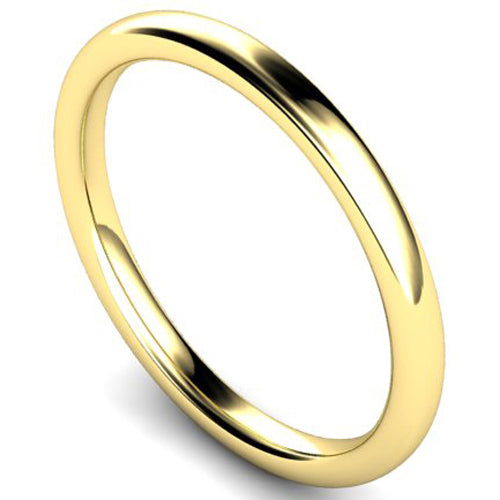 Slight court profile wedding ring in yellow gold, 2mm width