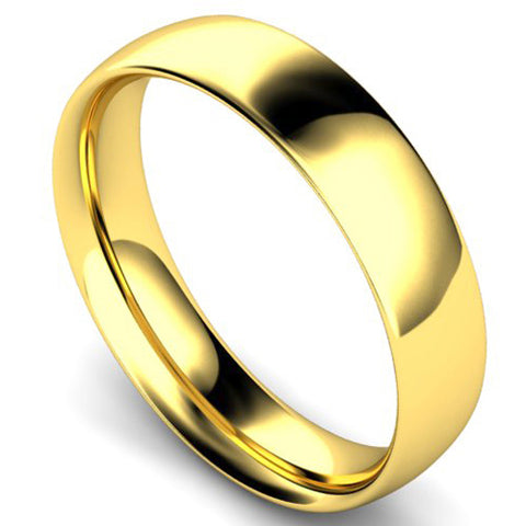 Traditional court profile wedding ring in yellow gold, 5mm width