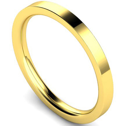 Edged flat court profile wedding ring in yellow gold, 2mm width